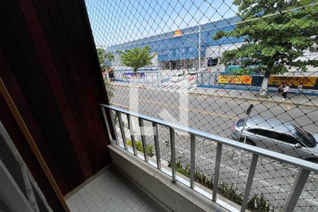 Varanda de casa para alugar com 3 quartos, 135m² em Portuguesa, Rio de Janeiro