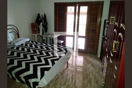 Casa à venda com 3 quartos, 221m² em Parque Capuava, Santo André