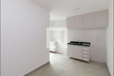 Sala/Cozinha de apartamento para alugar com 2 quartos, 36m² em Vila Siqueira (zona Leste), São Paulo