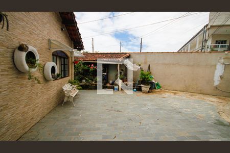 Garagem de casa para alugar com 3 quartos, 120m² em Samambaia, Praia Grande