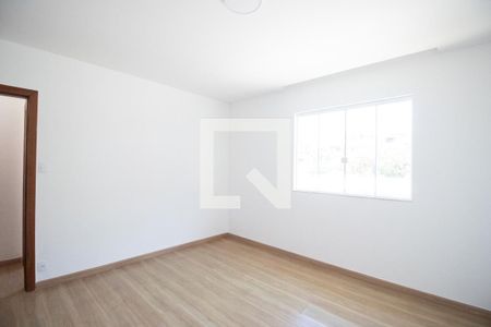 Quarto 1 de casa para alugar com 2 quartos, 85m² em Taquara, Rio de Janeiro