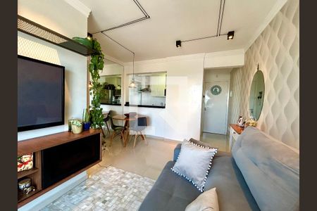 Sala de apartamento para alugar com 2 quartos, 57m² em Vila das Palmeiras, Guarulhos