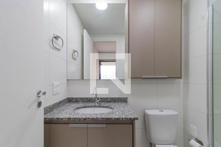 Banheiro da Suíte de apartamento para alugar com 1 quarto, 32m² em Vila Pompéia, São Paulo