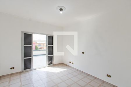 Suite de casa à venda com 3 quartos, 194m² em Jardim Triana, São Paulo