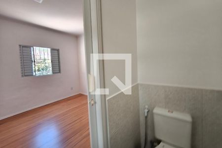 Banheiro Suíte de casa à venda com 2 quartos, 104m² em Jardim Leonor, Campinas