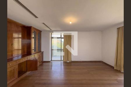 Apartamento à venda com 3 quartos, 270m² em Copacabana, Rio de Janeiro