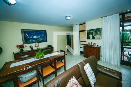 Casa à venda com 6 quartos, 420m² em São José, Belo Horizonte