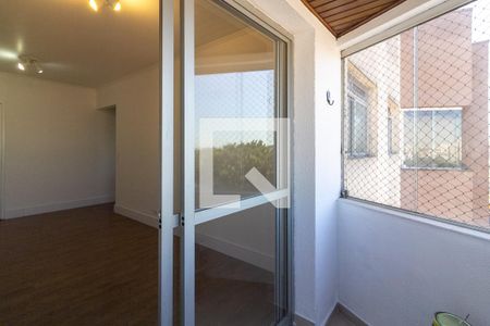 Varanda de apartamento para alugar com 3 quartos, 64m² em Vila Santana, São Paulo