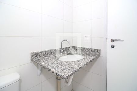 Banheiro de apartamento à venda com 2 quartos, 62m² em Pompeia, São Paulo