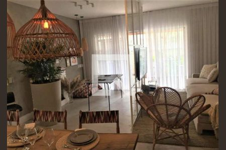 Casa à venda com 4 quartos, 200m² em Brooklin, São Paulo