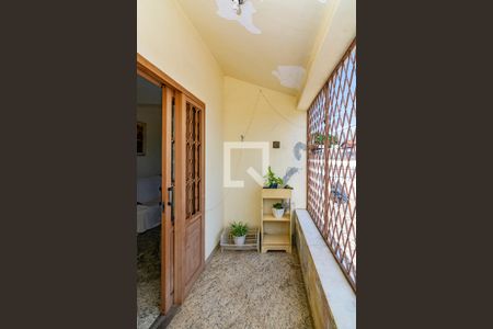 Varanda de casa à venda com 4 quartos, 432m² em Carlos Prates, Belo Horizonte