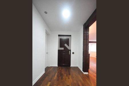 Apartamento à venda com 4 quartos, 202m² em Vila Suzana, São Paulo
