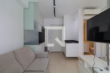 Sala de kitnet/studio para alugar com 1 quarto, 34m² em Barra Funda, São Paulo