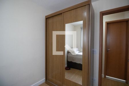 Quarto de apartamento para alugar com 2 quartos, 52m² em Taquara, Rio de Janeiro