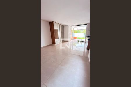 Casa à venda com 3 quartos, 180m² em Vila Rica, Lagoa Santa