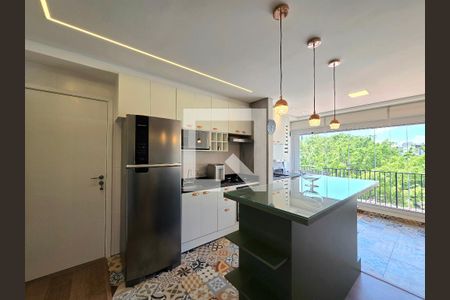 Sala/Cozinha de apartamento à venda com 2 quartos, 53m² em Vila Uberabinha, São Paulo