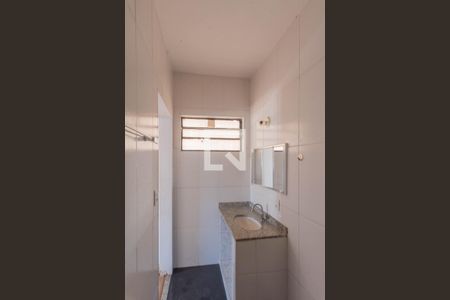 Banheiro da Suíte de casa à venda com 3 quartos, 170m² em Vila Perseu Leite de Barros, Campinas