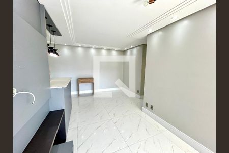 Sala de apartamento para alugar com 2 quartos, 68m² em Jardim Flor da Montanha, Guarulhos