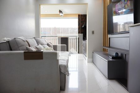 Sala  de apartamento para alugar com 2 quartos, 68m² em Jardim Flor da Montanha, Guarulhos