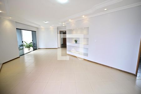 Apartamento para alugar com 3 quartos, 120m² em Setor Bela Vista, Goiânia