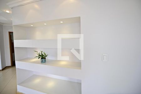 Apartamento para alugar com 3 quartos, 120m² em Setor Bela Vista, Goiânia