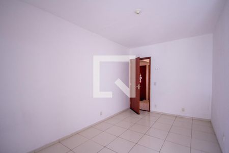 Sala de apartamento para alugar com 2 quartos, 54m² em Jardim Nova República, São Gonçalo