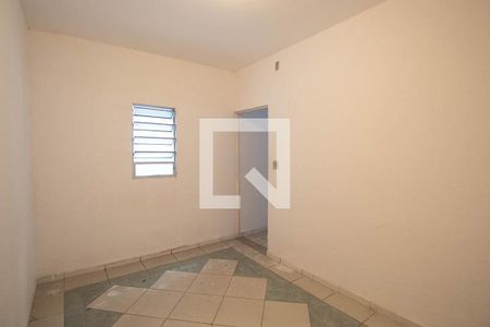 Quarto de casa para alugar com 1 quarto, 50m² em Jardim Denise, São Paulo