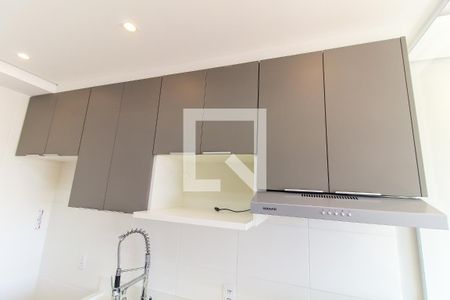 Sala/Cozinha de apartamento para alugar com 2 quartos, 33m² em Itaquera, São Paulo