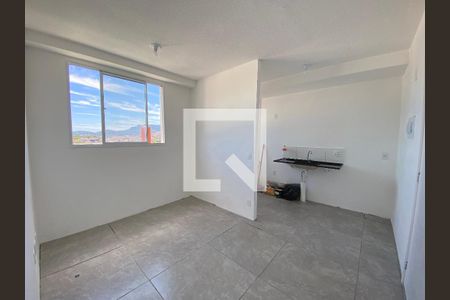 Sala de apartamento à venda com 2 quartos, 37m² em Bonsucesso, Rio de Janeiro