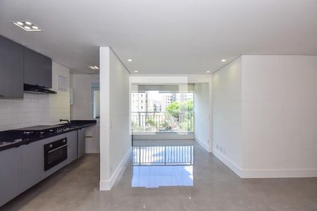 Sala de apartamento para alugar com 3 quartos, 80m² em Parque Assuncao, Taboão da Serra