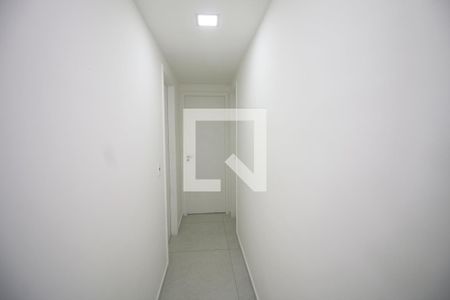 Sala - Corredor de apartamento para alugar com 2 quartos, 59m² em Vila da Penha, Rio de Janeiro