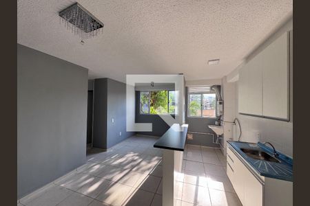 Sala de apartamento à venda com 2 quartos, 43m² em Curicica, Rio de Janeiro