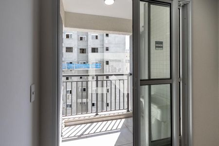 Varanda e Área de Serviço de apartamento à venda com 2 quartos, 42m² em Água Branca, São Paulo