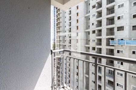 Varanda e Área de Serviço de apartamento à venda com 2 quartos, 42m² em Água Branca, São Paulo