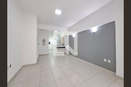 Sala/Quarto  de apartamento à venda com 1 quarto, 42m² em Saúde, Rio de Janeiro