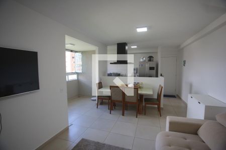 Sala de apartamento à venda com 3 quartos, 75m² em Nova Suíça, Belo Horizonte