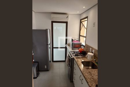 Cozinha  de apartamento para alugar com 2 quartos, 65m² em Jardim Botânico, Porto Alegre