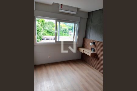 Quarto  de apartamento para alugar com 1 quarto, 56m² em Glória, Porto Alegre