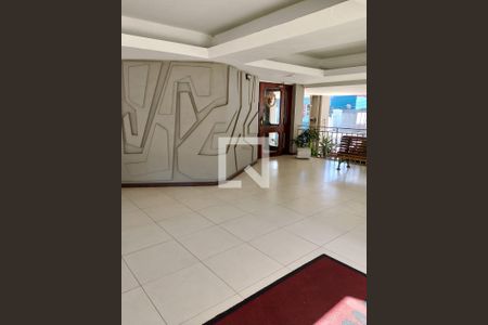 Hall  de apartamento para alugar com 1 quarto, 60m² em Petrópolis, Porto Alegre
