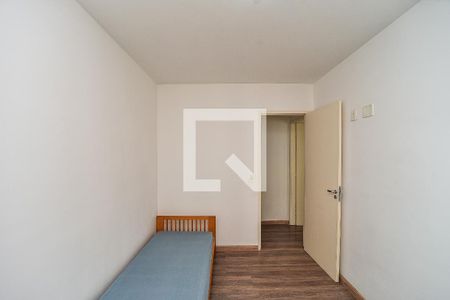 Quarto 2 de apartamento para alugar com 2 quartos, 47m² em Jardim Itu, Porto Alegre