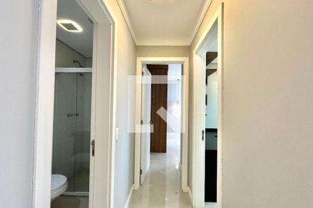 Corredor de apartamento para alugar com 2 quartos, 70m² em Vila Monte Alegre, São Paulo