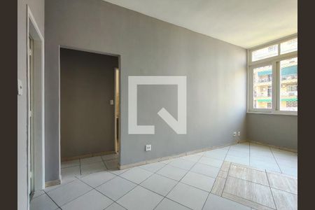 Sala de apartamento para alugar com 2 quartos, 80m² em Vila Isabel, Rio de Janeiro