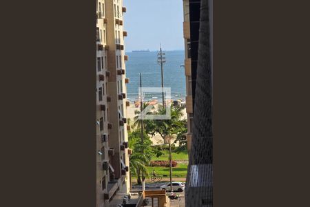 Vista da Sala de apartamento para alugar com 2 quartos, 100m² em Gonzaga, Santos