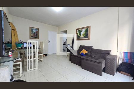 Sala de apartamento para alugar com 2 quartos, 100m² em Gonzaga, Santos