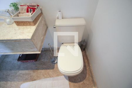 Lavabo de apartamento à venda com 3 quartos, 157m² em Moema, São Paulo