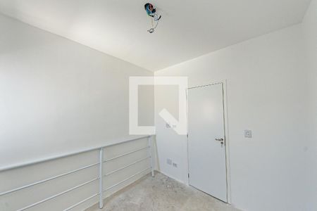 Suíte de casa à venda com 3 quartos, 77m² em Vila Uniao (zona Leste), São Paulo