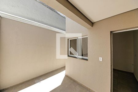 Área de Serviço de casa à venda com 3 quartos, 77m² em Vila Uniao (zona Leste), São Paulo