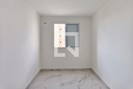 Quarto 2 de apartamento para alugar com 2 quartos, 44m² em Vila Satúrnia, Campinas