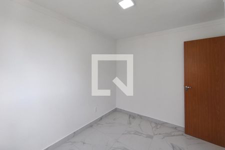 Quarto 2 de apartamento para alugar com 2 quartos, 44m² em Vila Satúrnia, Campinas