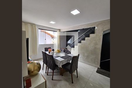 Apartamento à venda com 3 quartos, 120m² em Copacabana, Belo Horizonte